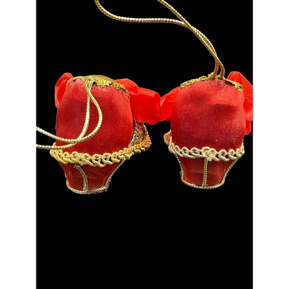 Vintage Set of 2 Red Fabric Gold Trim Bow Decorative Shoe Christmas Ornaments - Picture 6 of 7